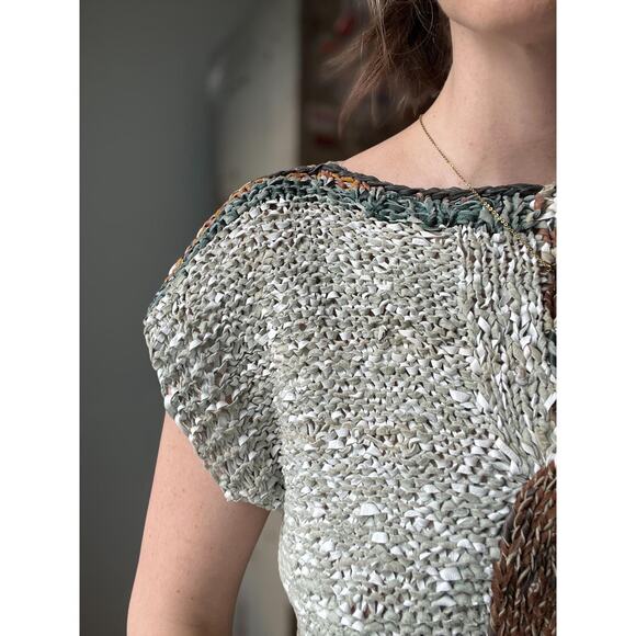 Vintage 80s Woven Leather Knit Top | Handmade Southwest Ribbon Weave | M/L - Picture 9 of 10